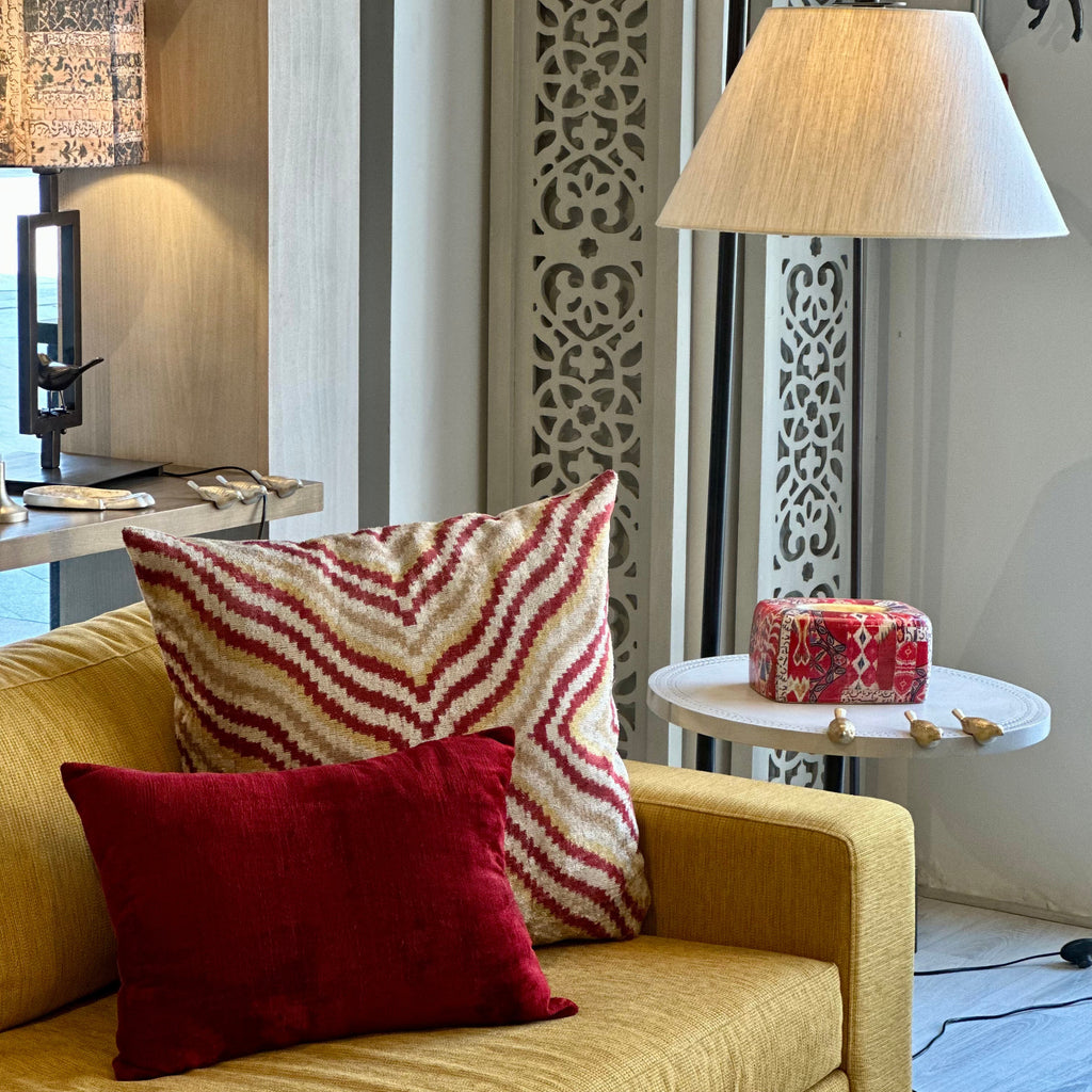 Fall into Comfort: Living Spaces Designed for the Season