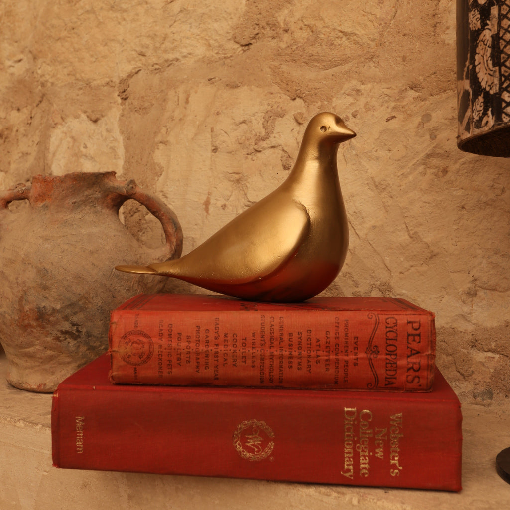 Welcome December: A Warm, Festive Moodboard for Your Winter Home