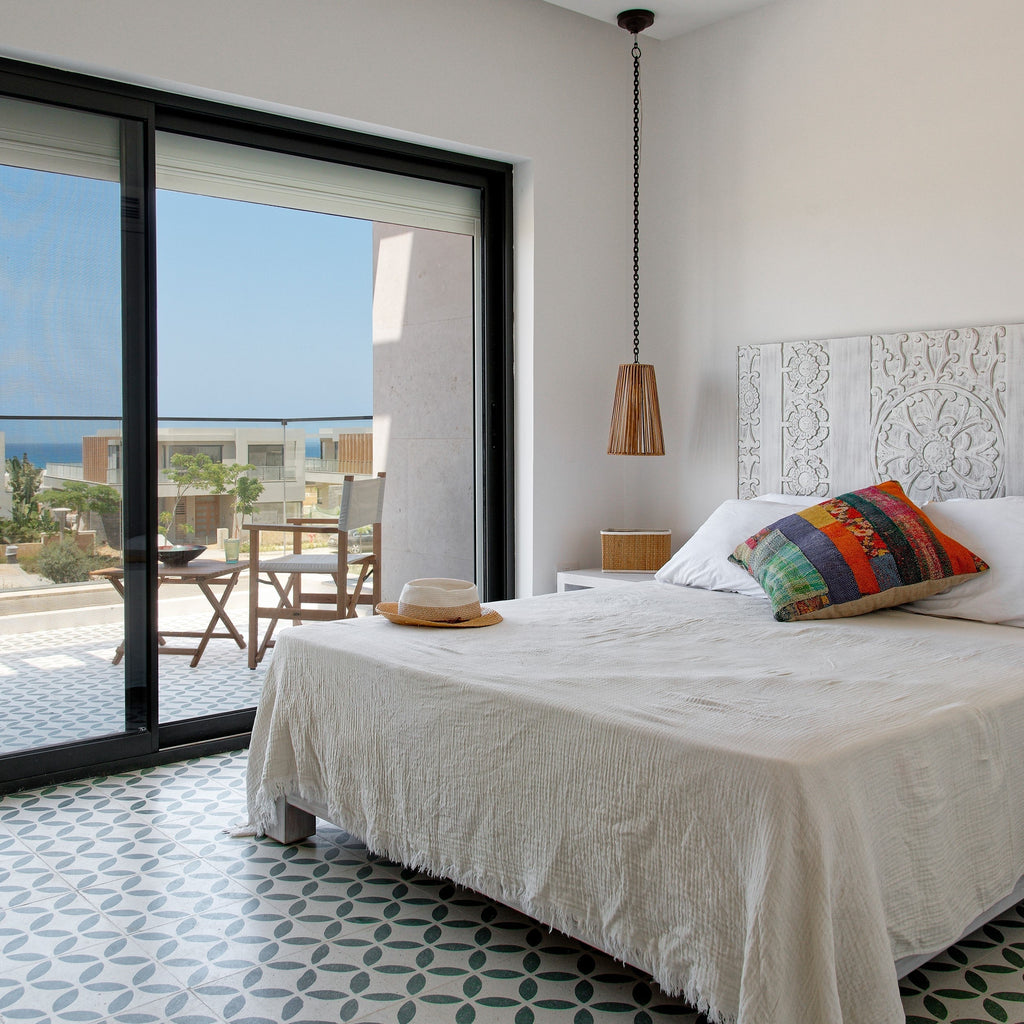 Summer Bedroom Furniture That Feels Like a Retreat